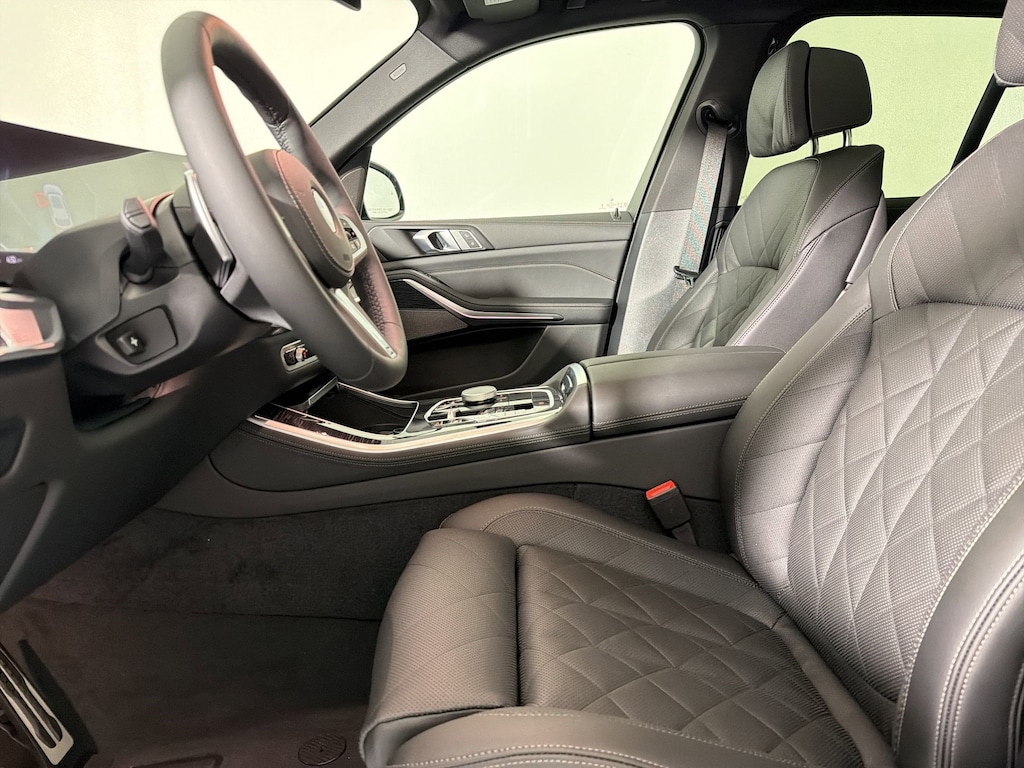 New 2026 BMW X5 sDrive40i SUV