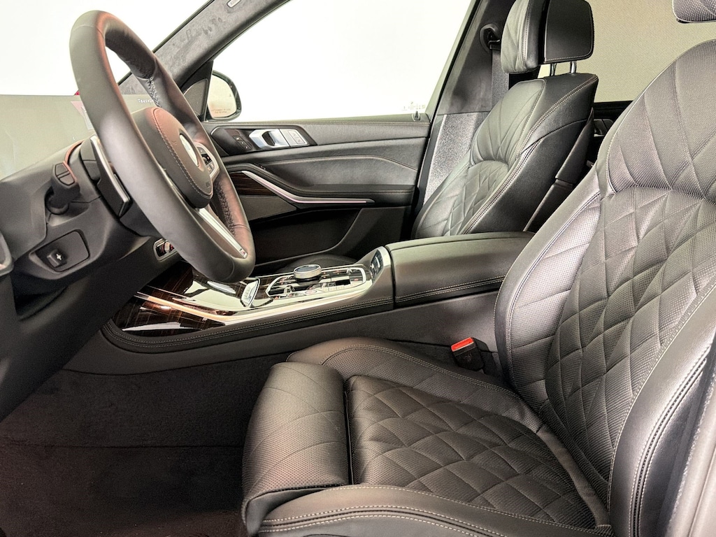 New 2027 BMW X7 xDrive40i SUV