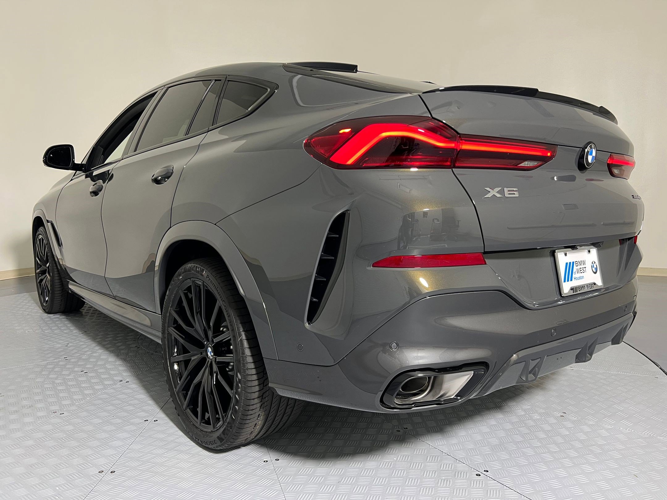 2026 Bmw X6 xDrive40i photo 3