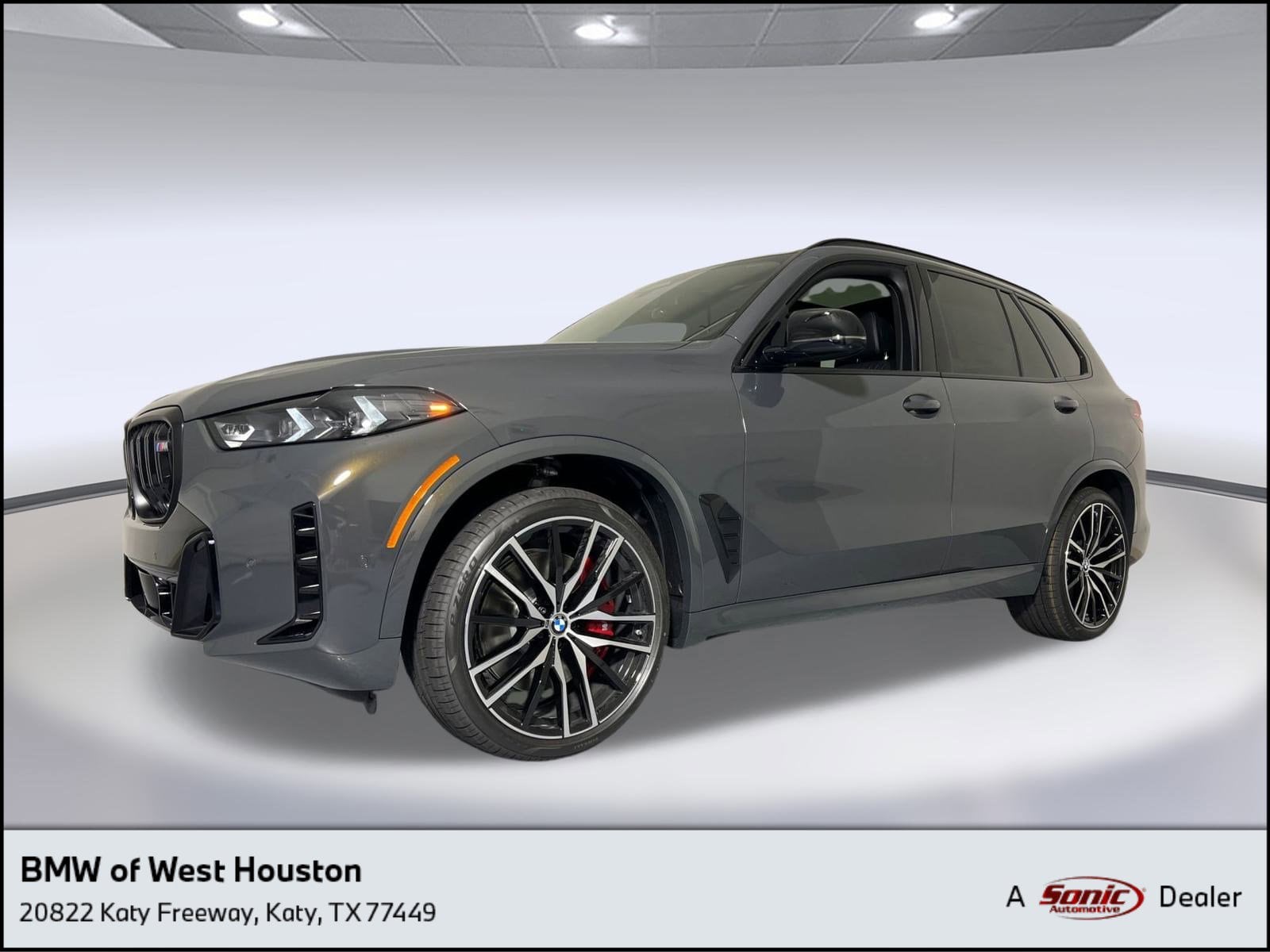 2026 BMW X5 M60i's photo