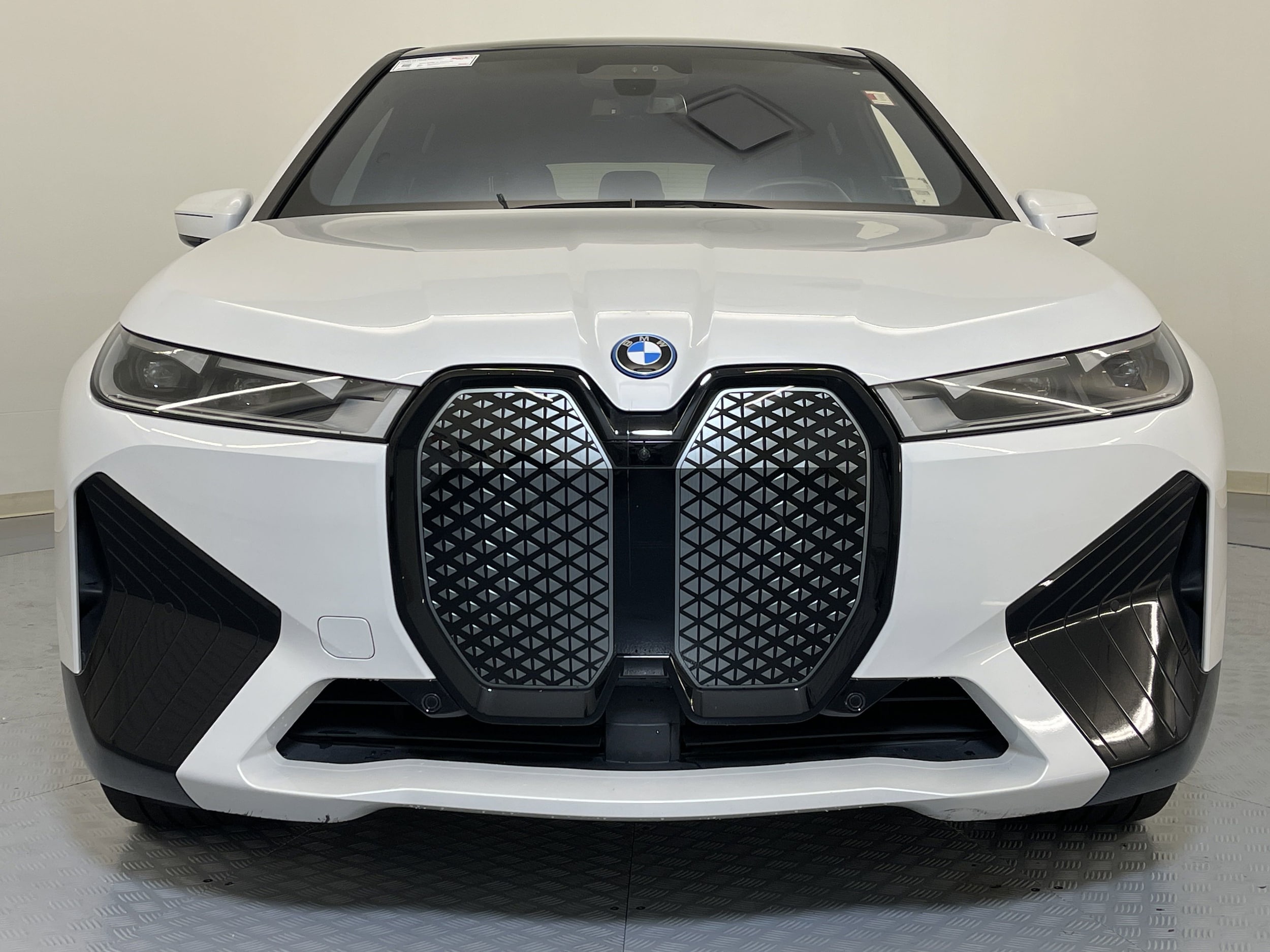 Used 2024 BMW iX Base with VIN WB523CF09RCR52737 for sale in Katy, TX