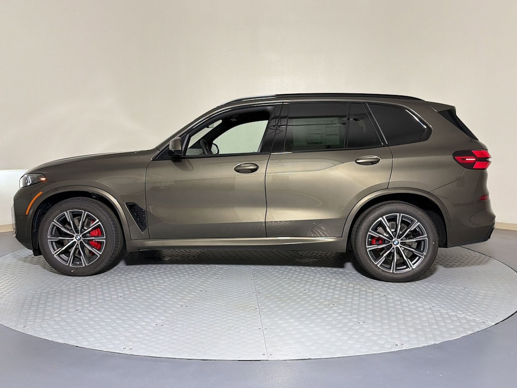 New 2026 BMW X5 sDrive40i SUV