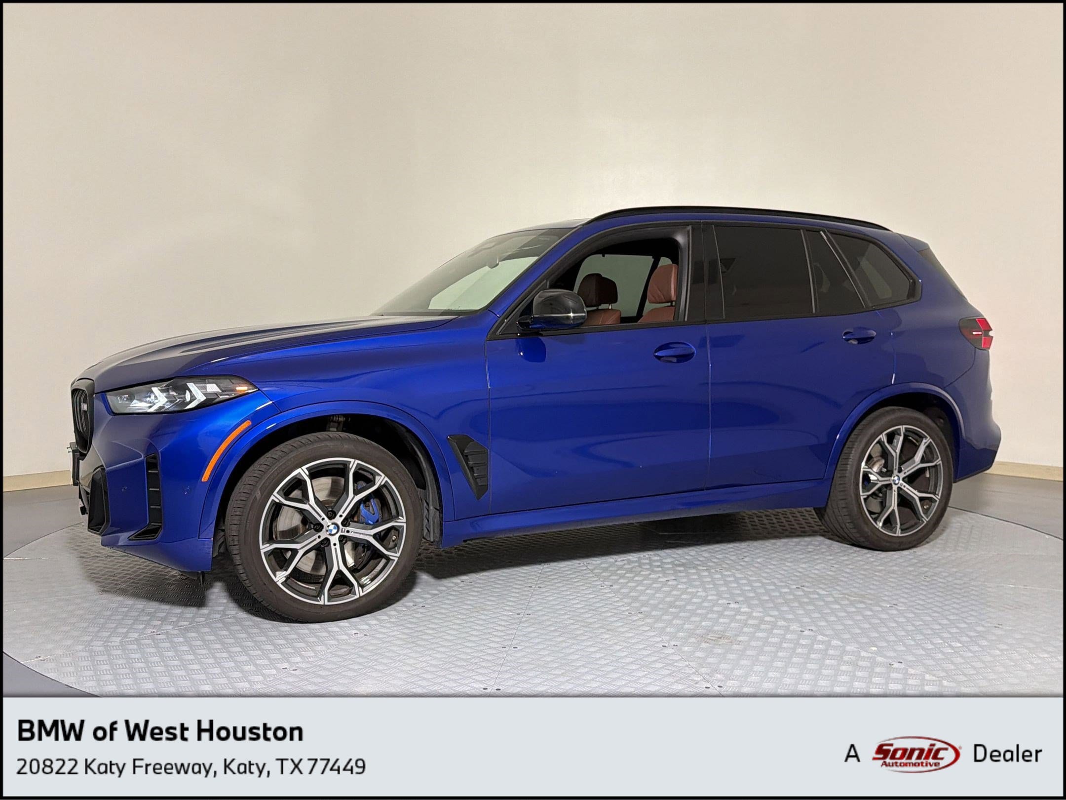 2026 BMW X5 M60i's photo