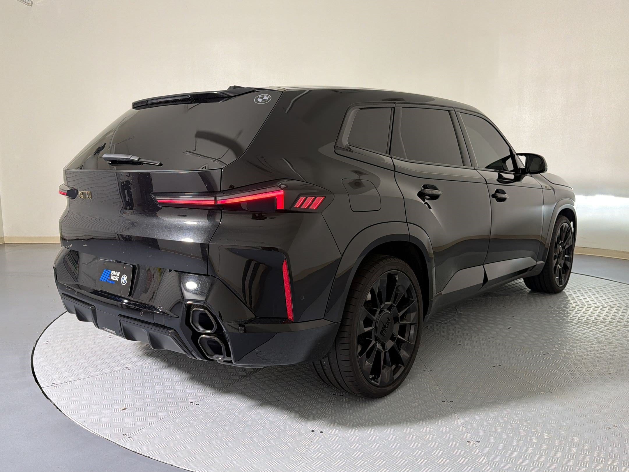 XM SUV