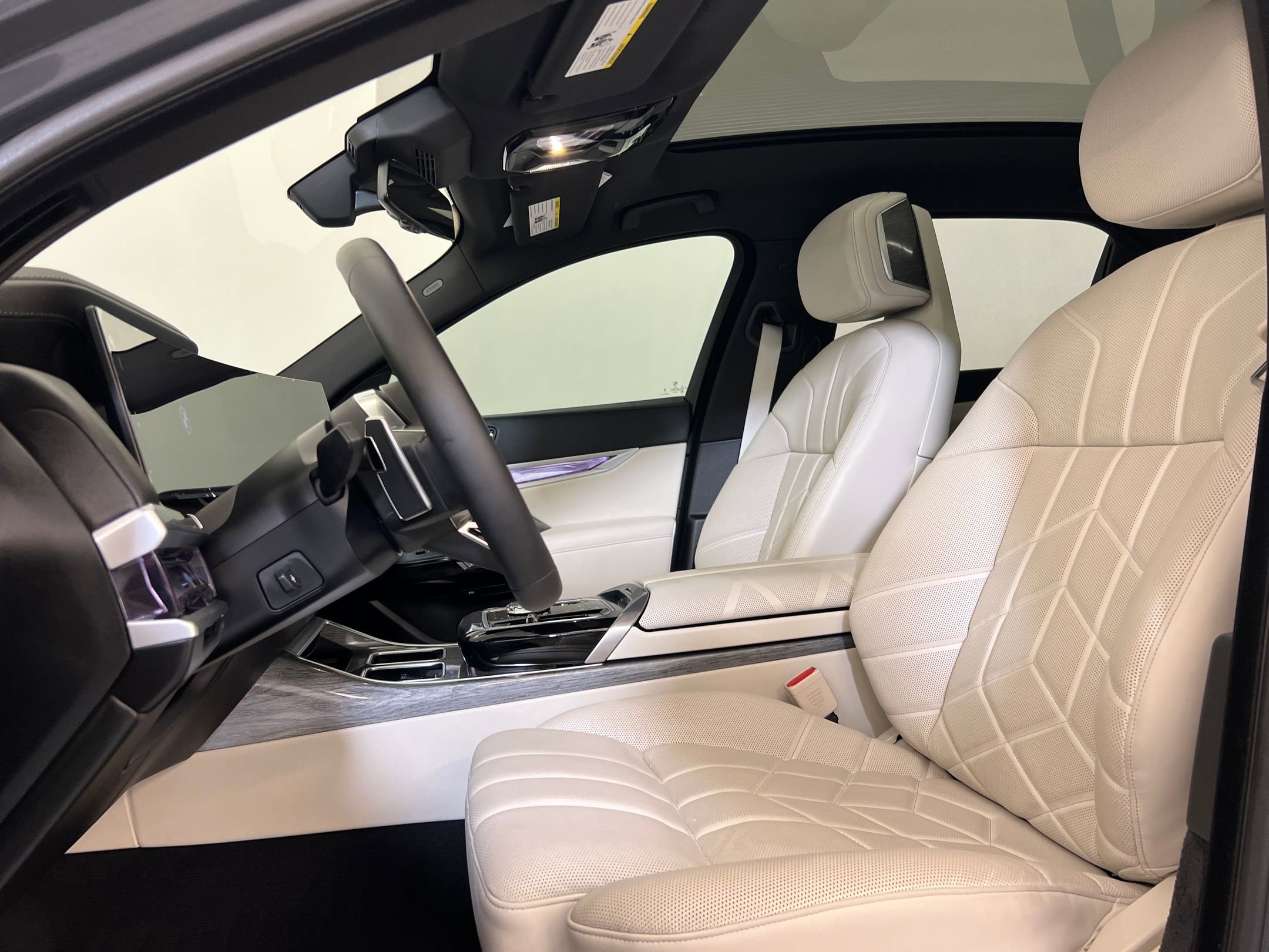 2024 Bmw 760i xDrive photo 4