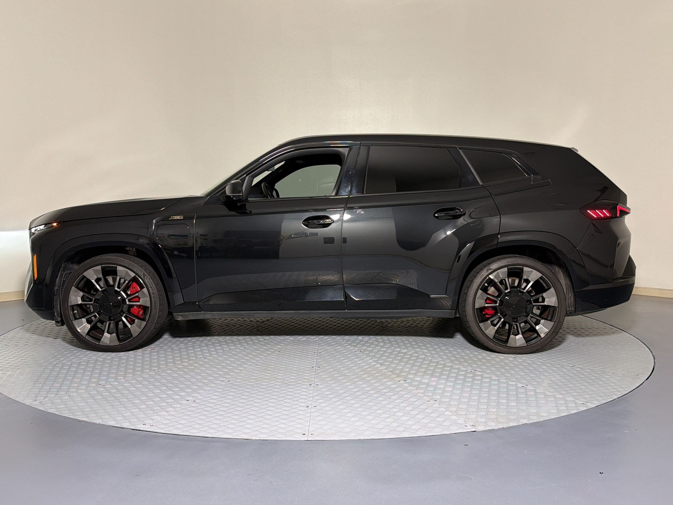 XM SUV