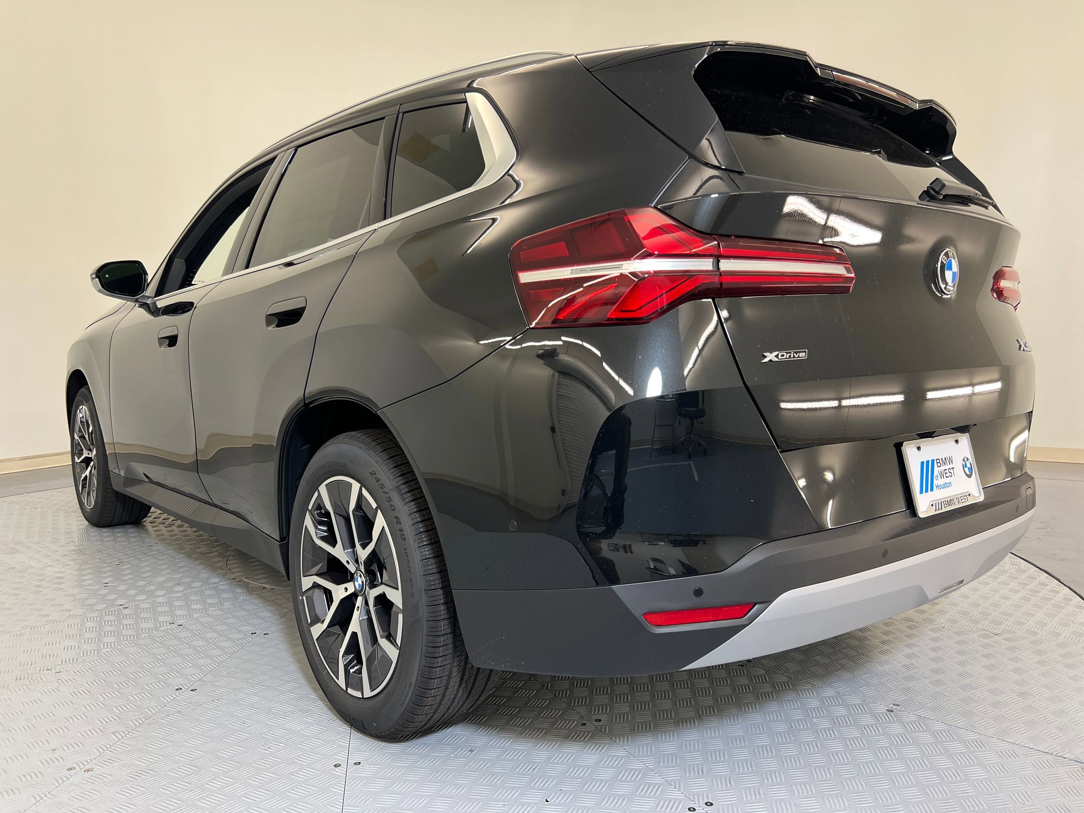 2026 Bmw X3 photo 3