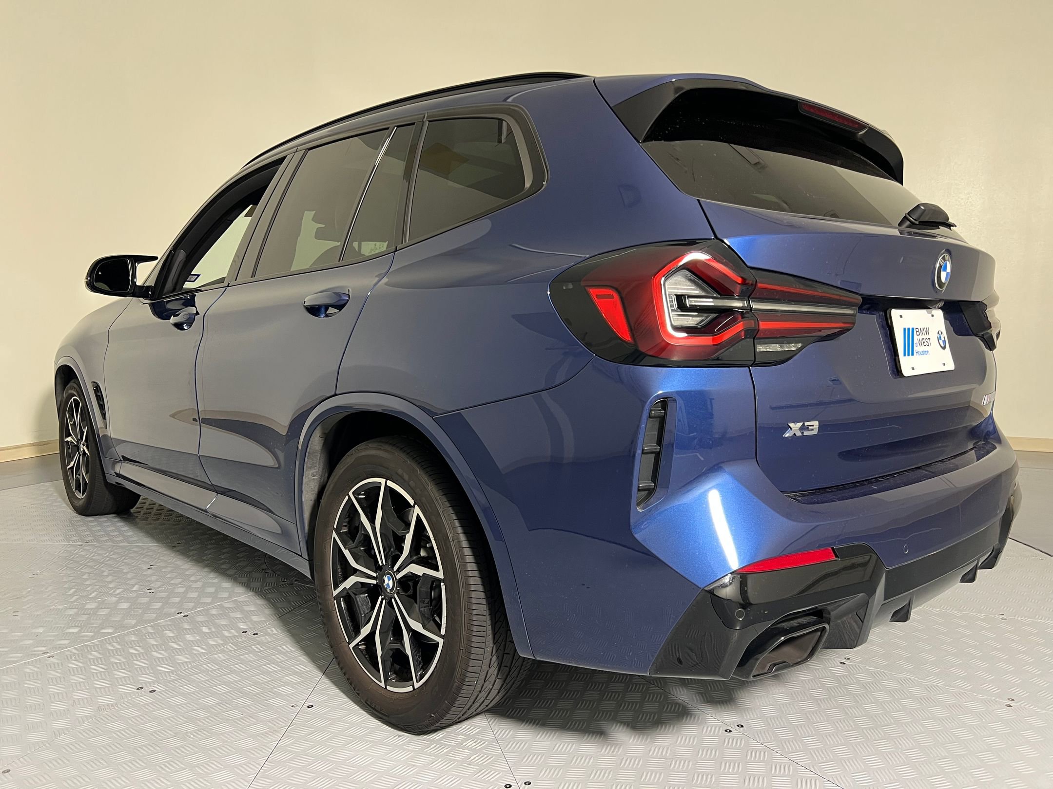 2023 Bmw X3 M40i photo 3