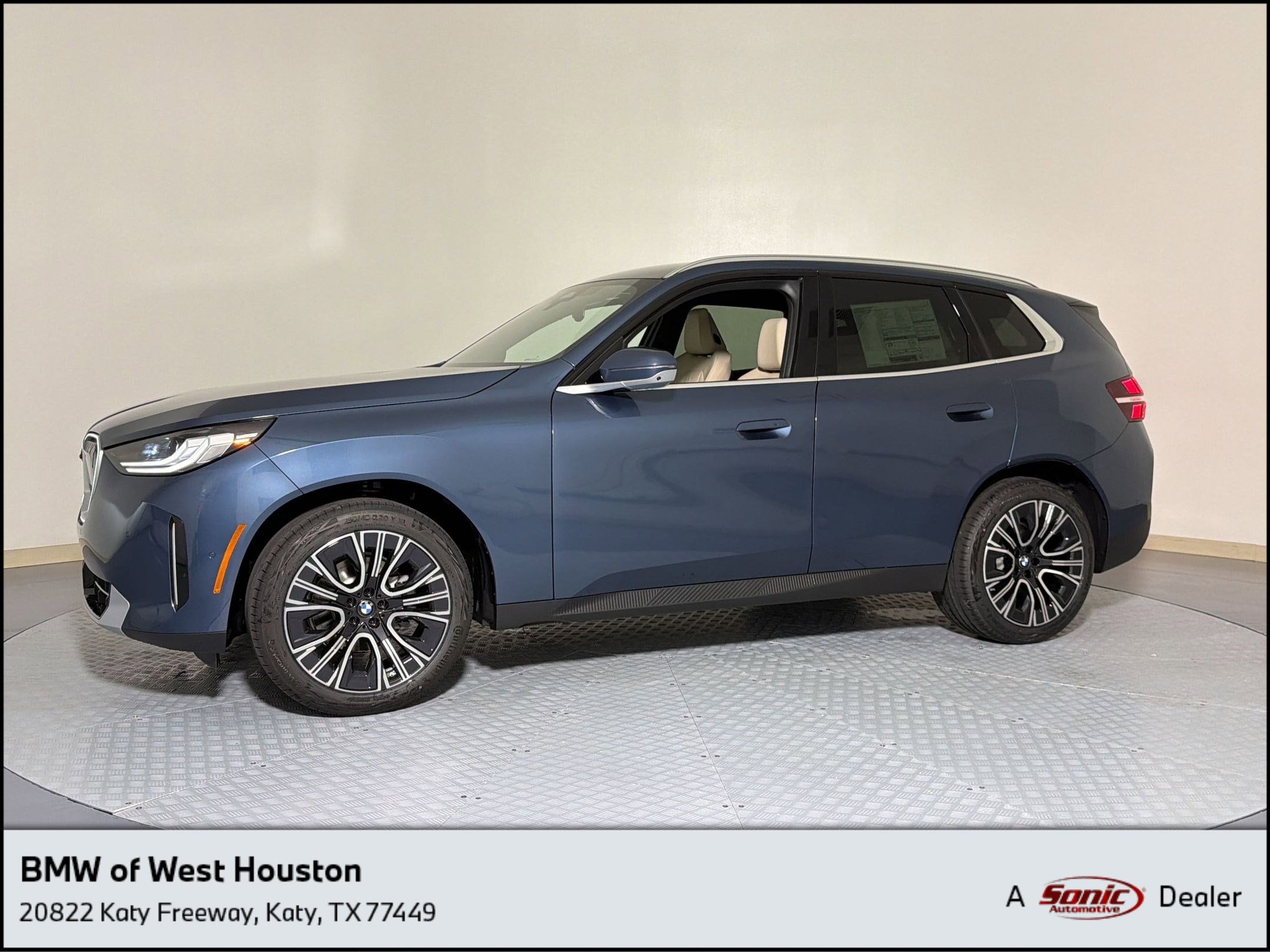 2026 BMW X3 30 XDRIVE's photo