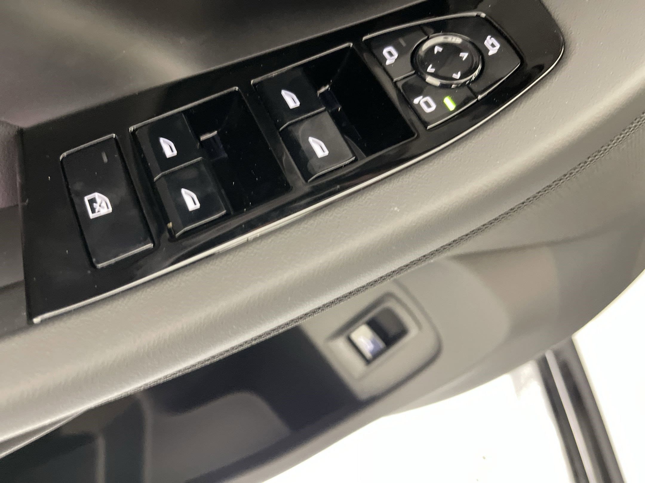 2026 BMW 5 Series 530i - Photo 11