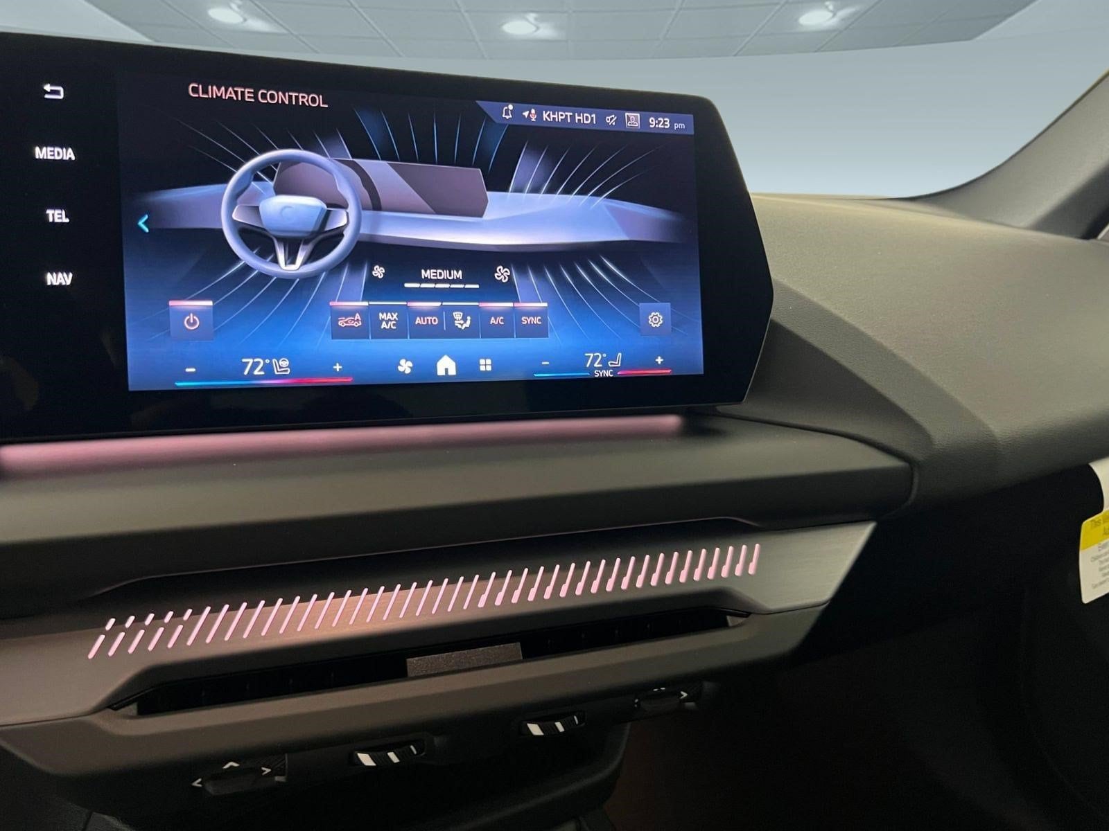 2026 BMW 2 Series 228 - Photo 27