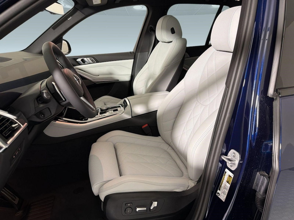 New 2026 BMW X5 sDrive40i SUV
