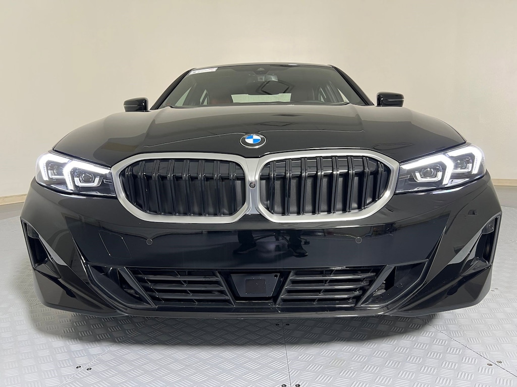 New 2025 BMW 330i xDrive Sedan