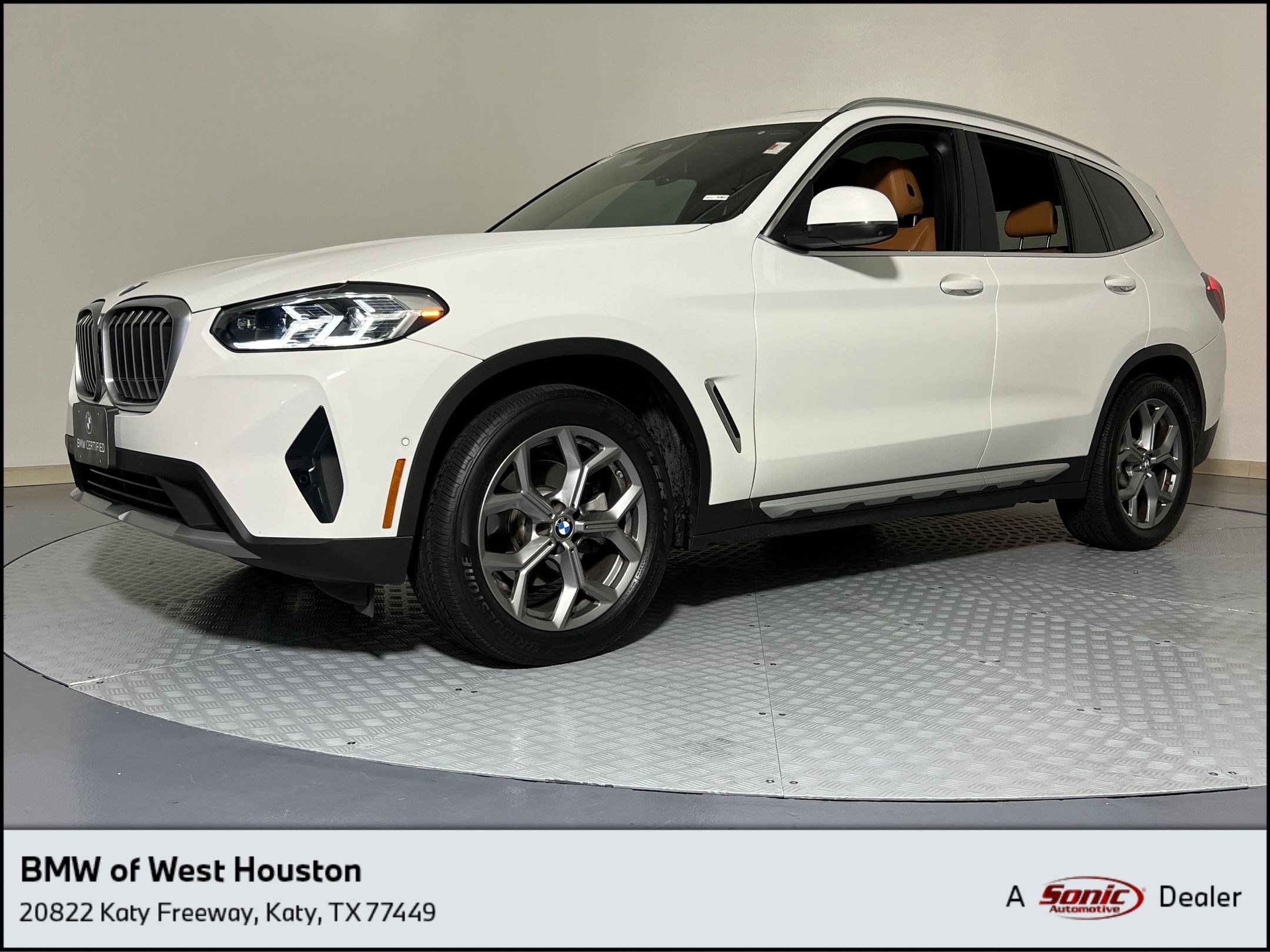 2023 BMW X3 30i's photo