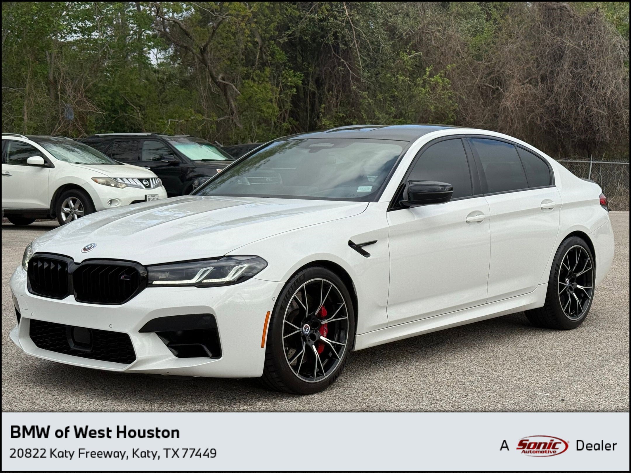 2022 BMW M5 -'s photo