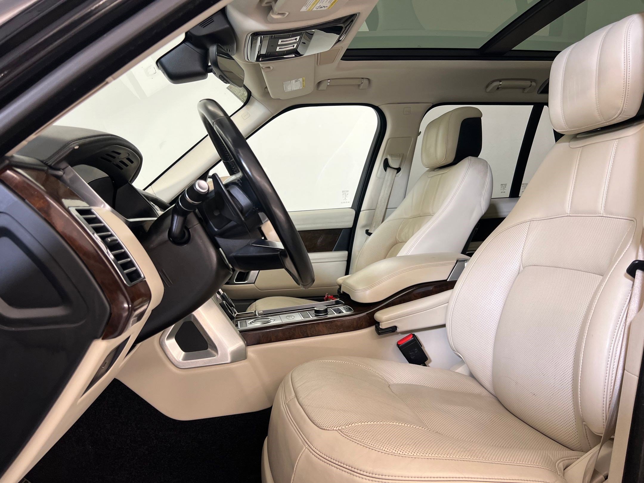 2021 Land Rover Range Rover HSE Westminster Edition photo 4