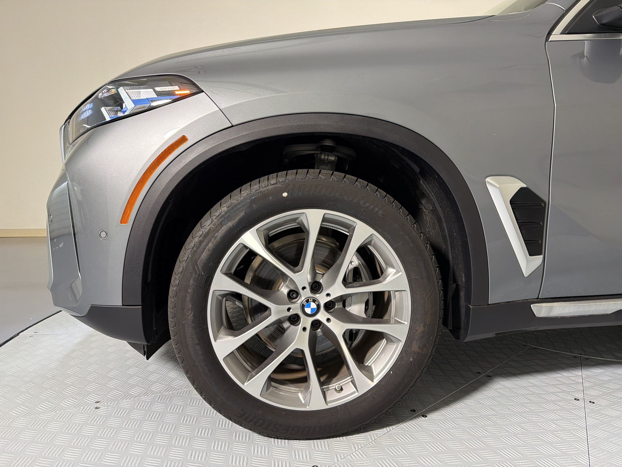 2026 BMW X5 40i - Photo 8