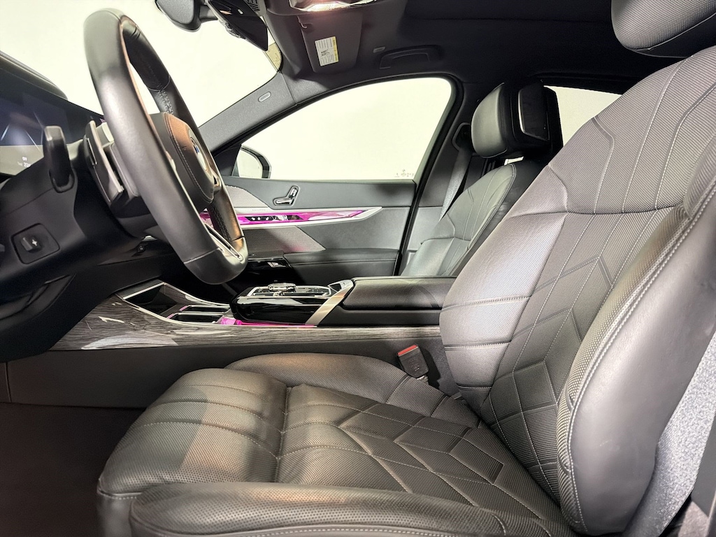 Used 2025 BMW 740i xDrive Sedan