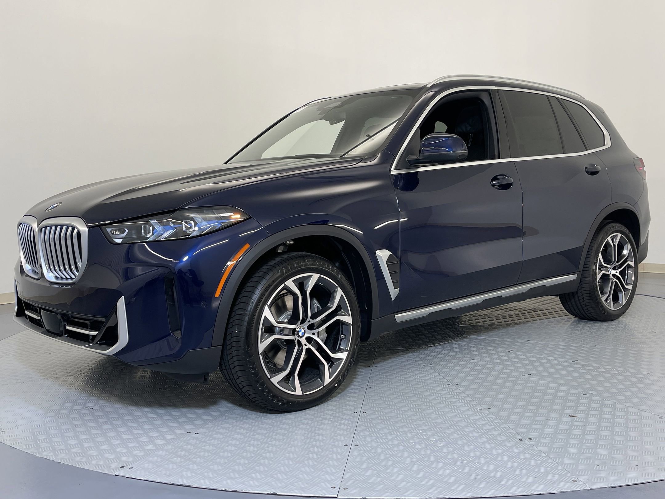 2026 Bmw X5 sDrive40i photo 2