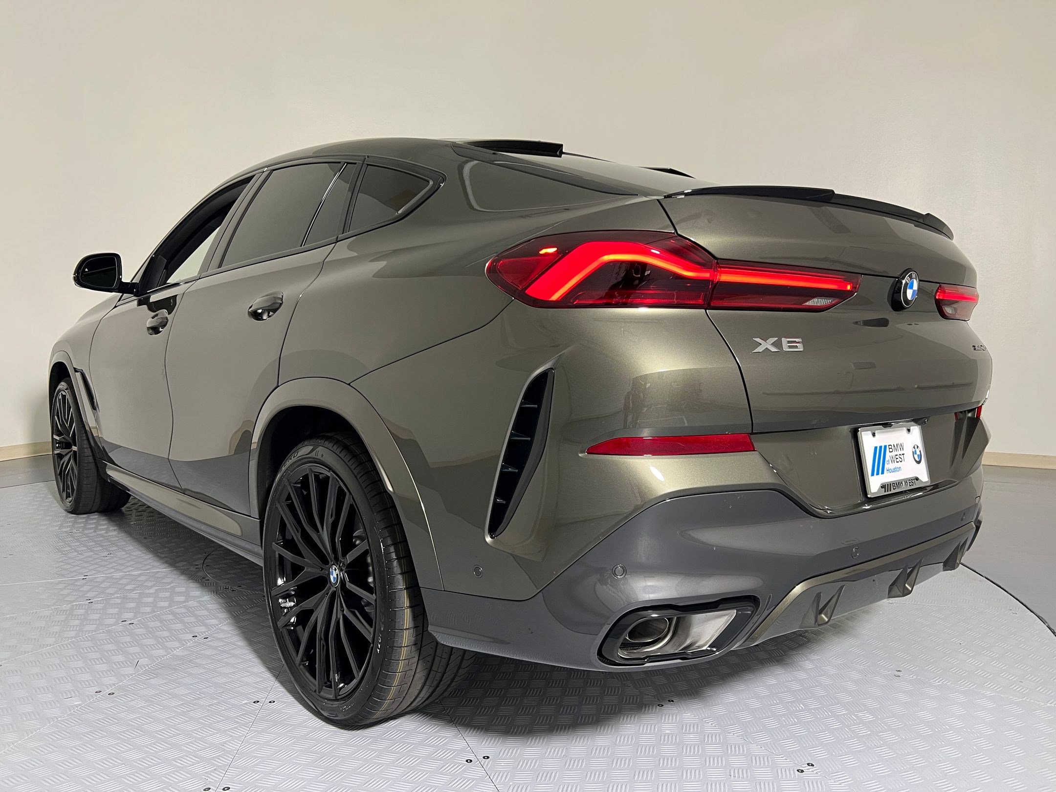 2026 Bmw X6 xDrive40i photo 3