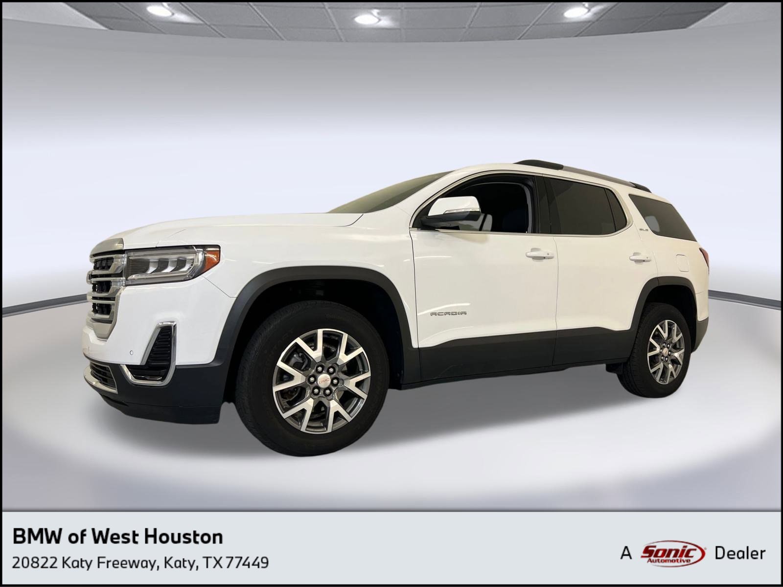 2023 GMC Acadia SLE's photo