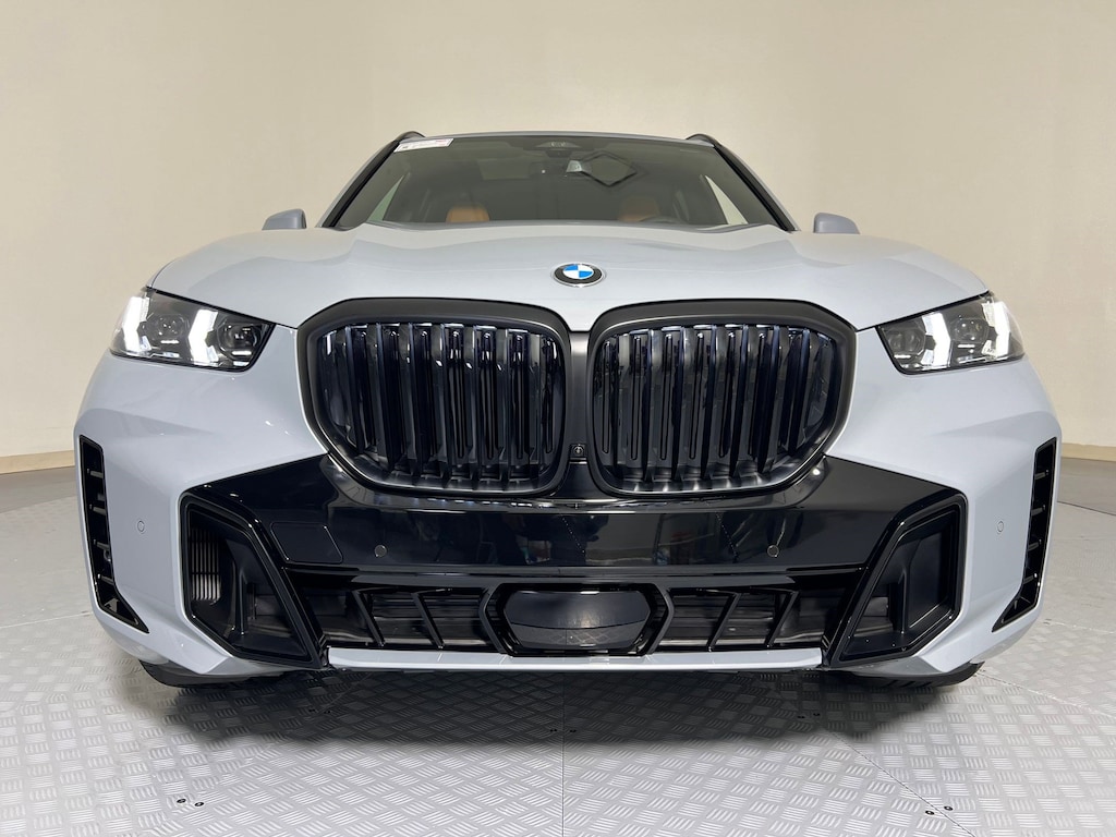 New 2026 BMW X5 sDrive40i SUV