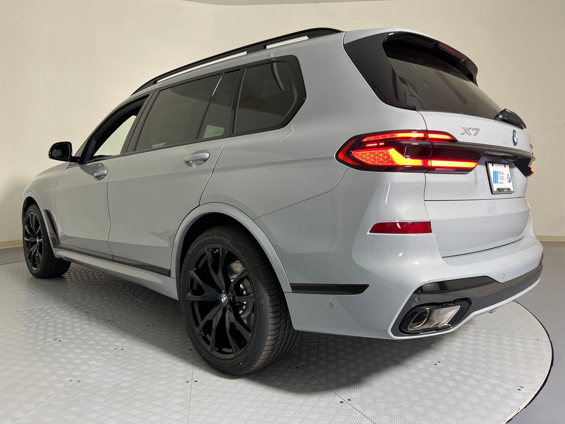 2026 Bmw X7 xDrive40i photo 2