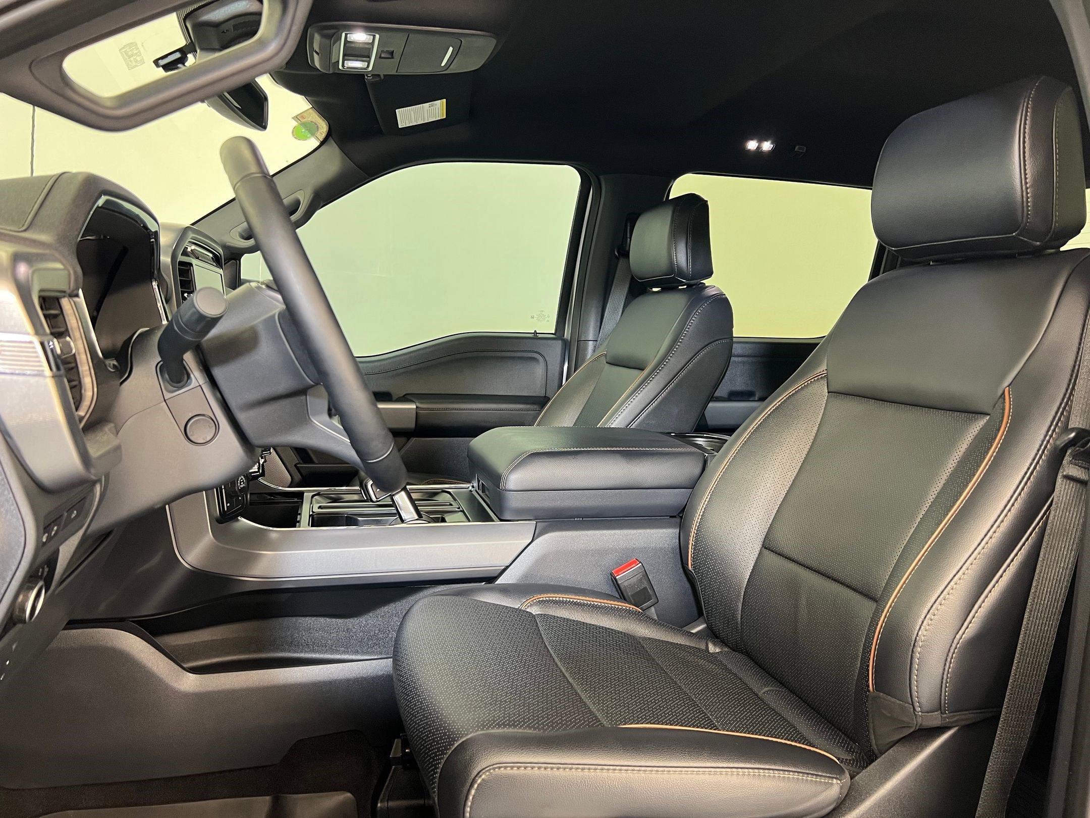 2024 Ford F-150 Lariat photo 4