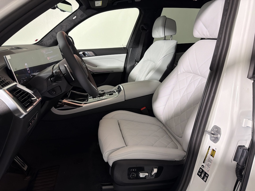 New 2027 BMW X7 xDrive40i SUV