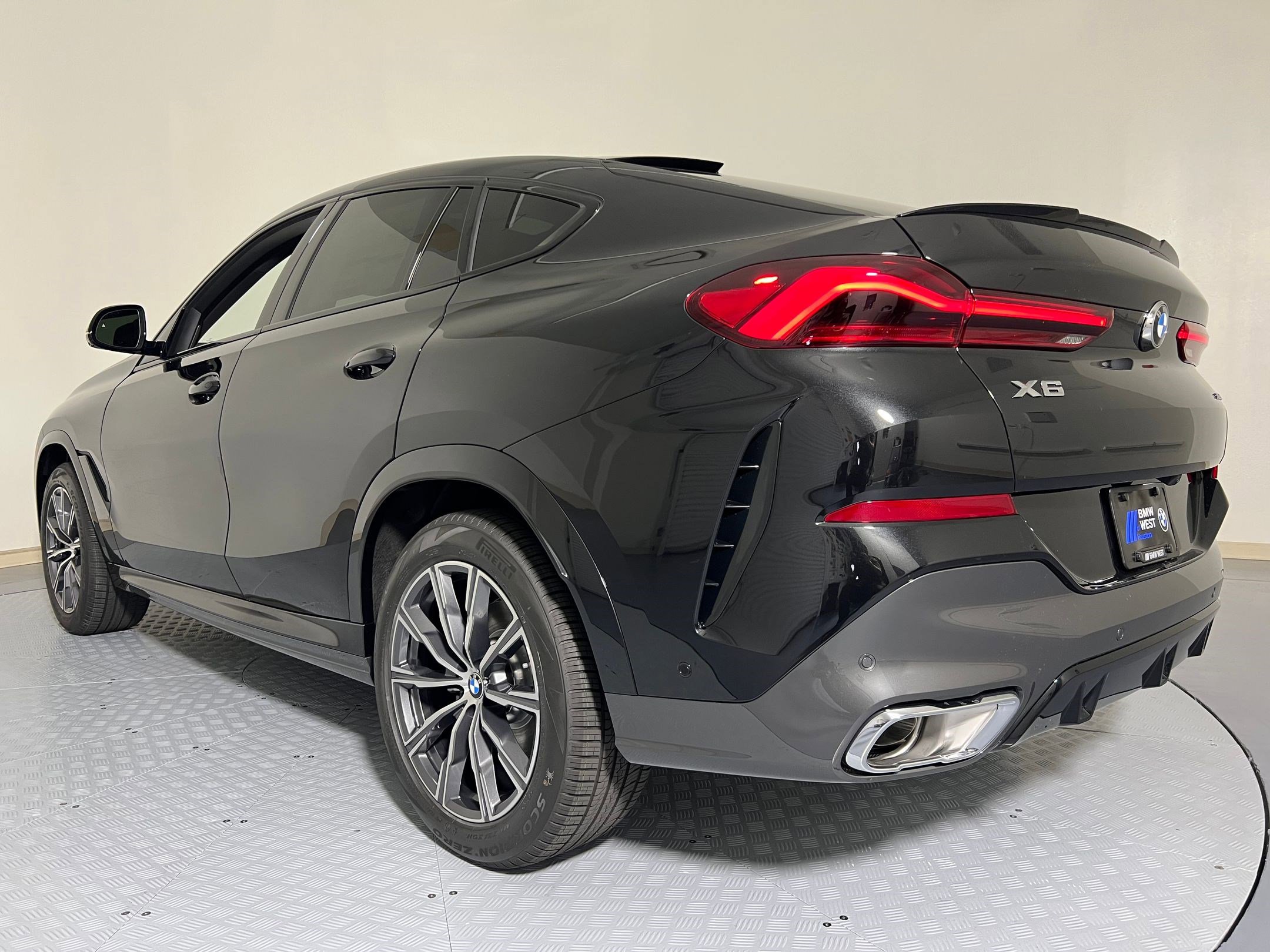 2026 Bmw X6 xDrive40i photo 3