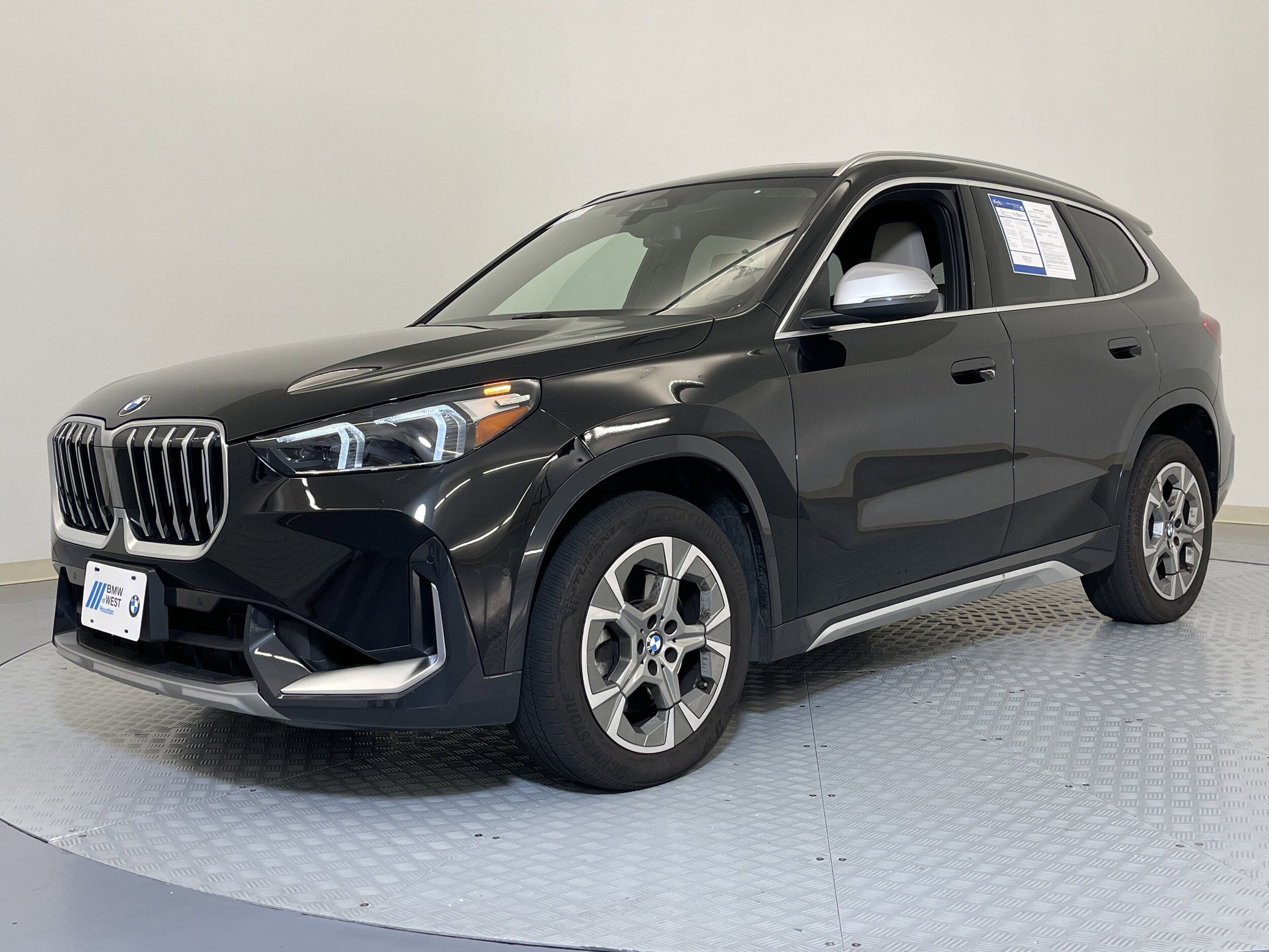 2024 Bmw X1 XDrive28i photo 3