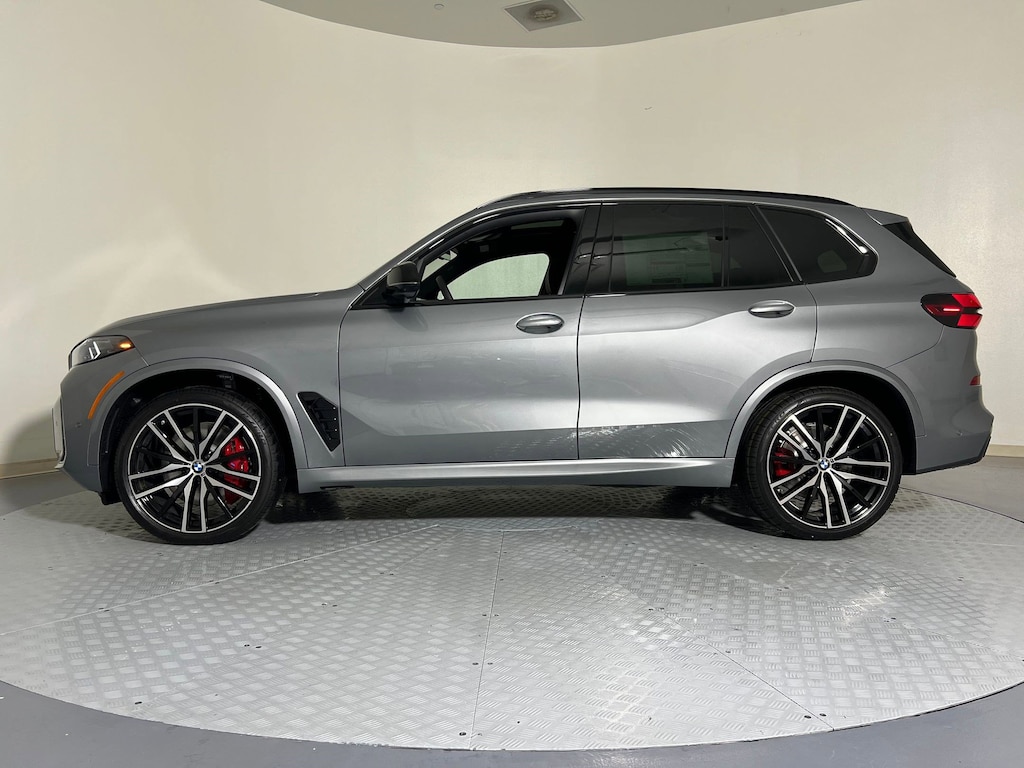 New 2026 BMW X5 M60i SUV