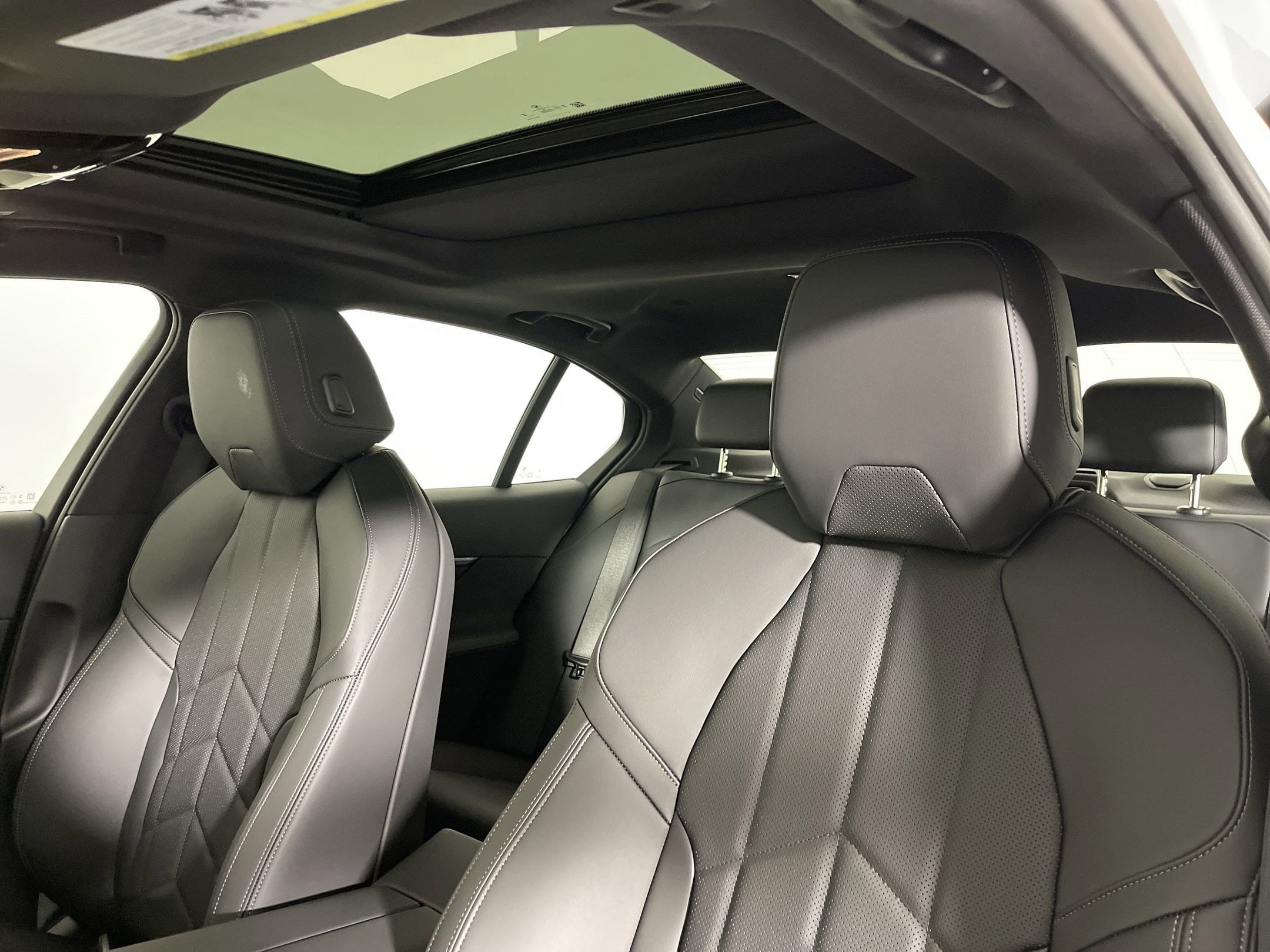 2026 BMW 5 Series 530i - Photo 14