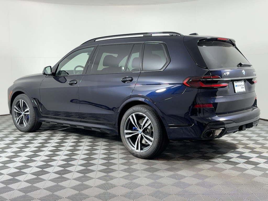 New 2026 BMW X7 xDrive40i SUV