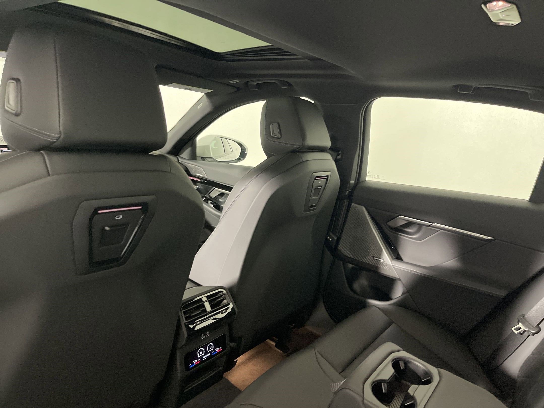 2026 BMW 5 Series 530i - Photo 31