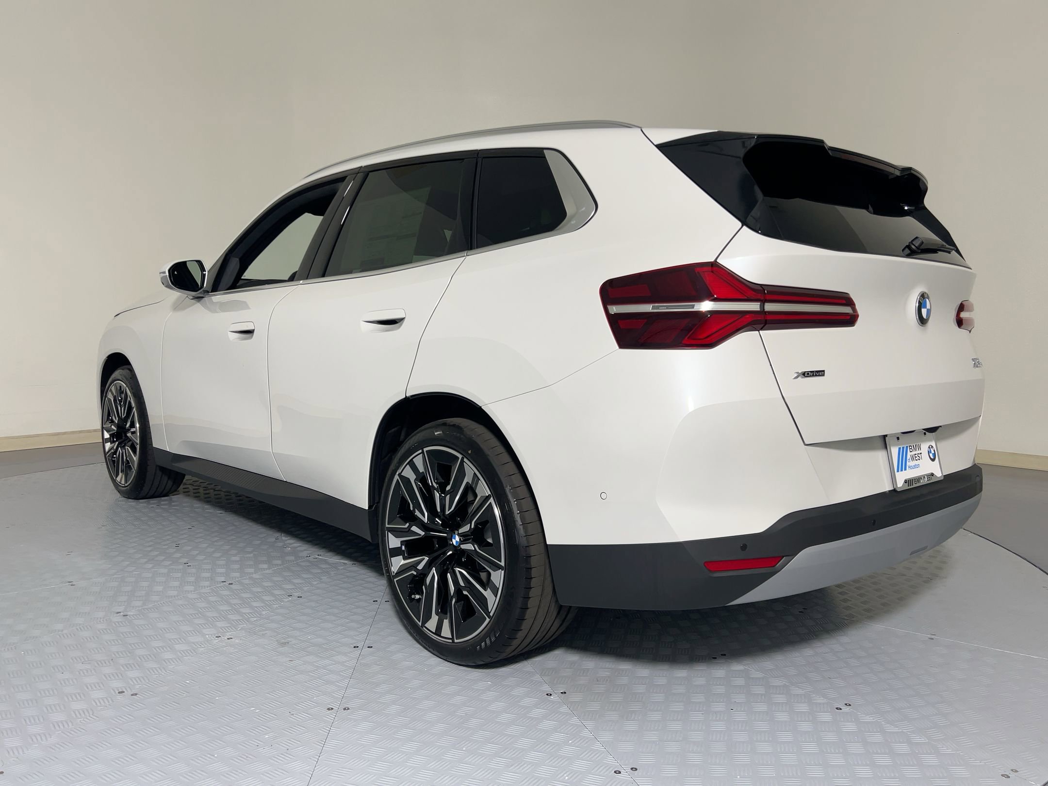 2026 Bmw X3 photo 2
