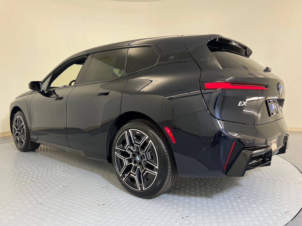 New 2026 BMW iX xDrive60 SUV