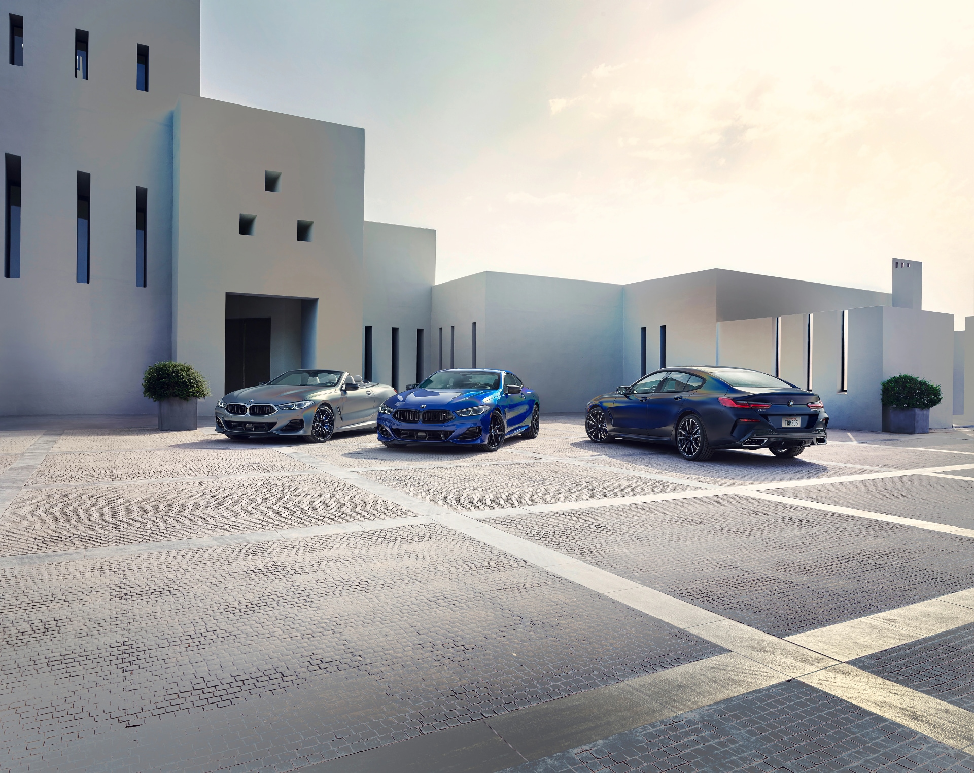 2023-BMW-8Series-Lineup-GranCoupe-L01-1920x1524.jpg
