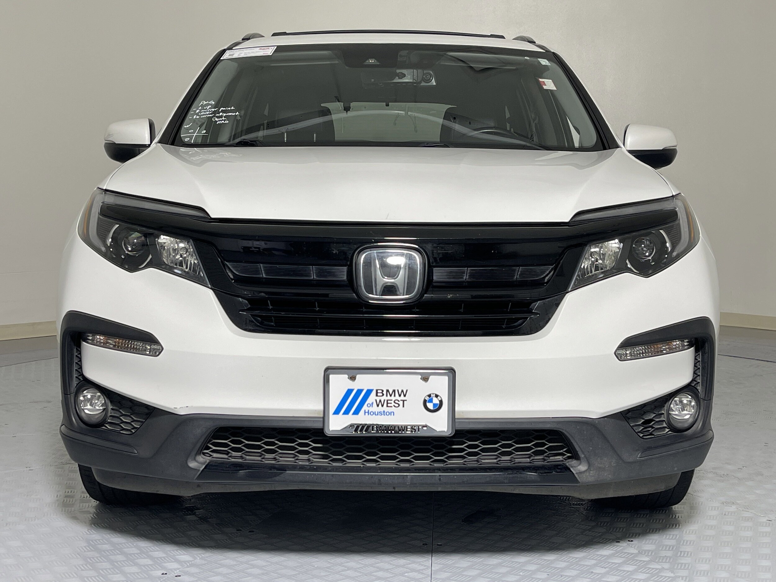 2021 Honda Pilot Special Edition photo 2