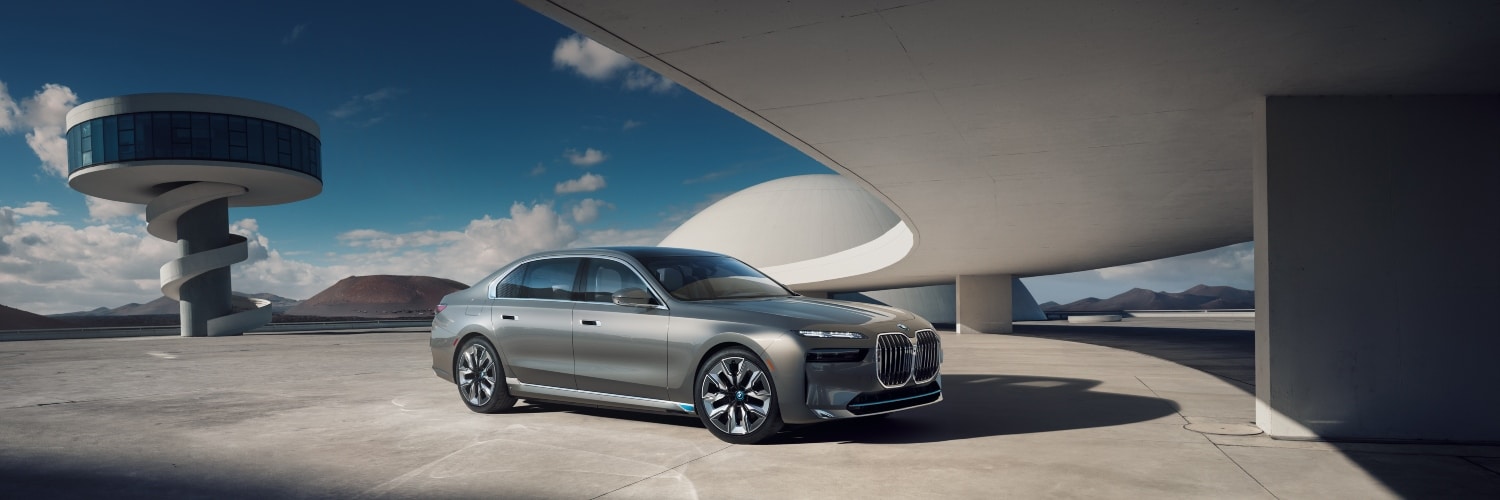 BMW i7