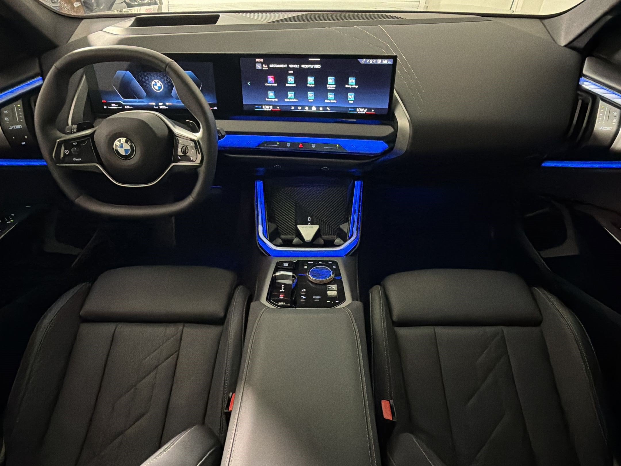 2026 BMW X3 30 - Photo 14