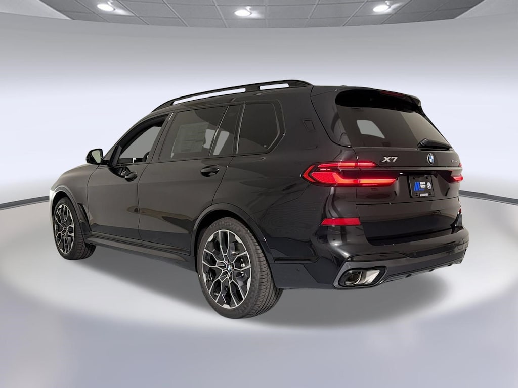 New 2027 BMW X7 xDrive40i SUV