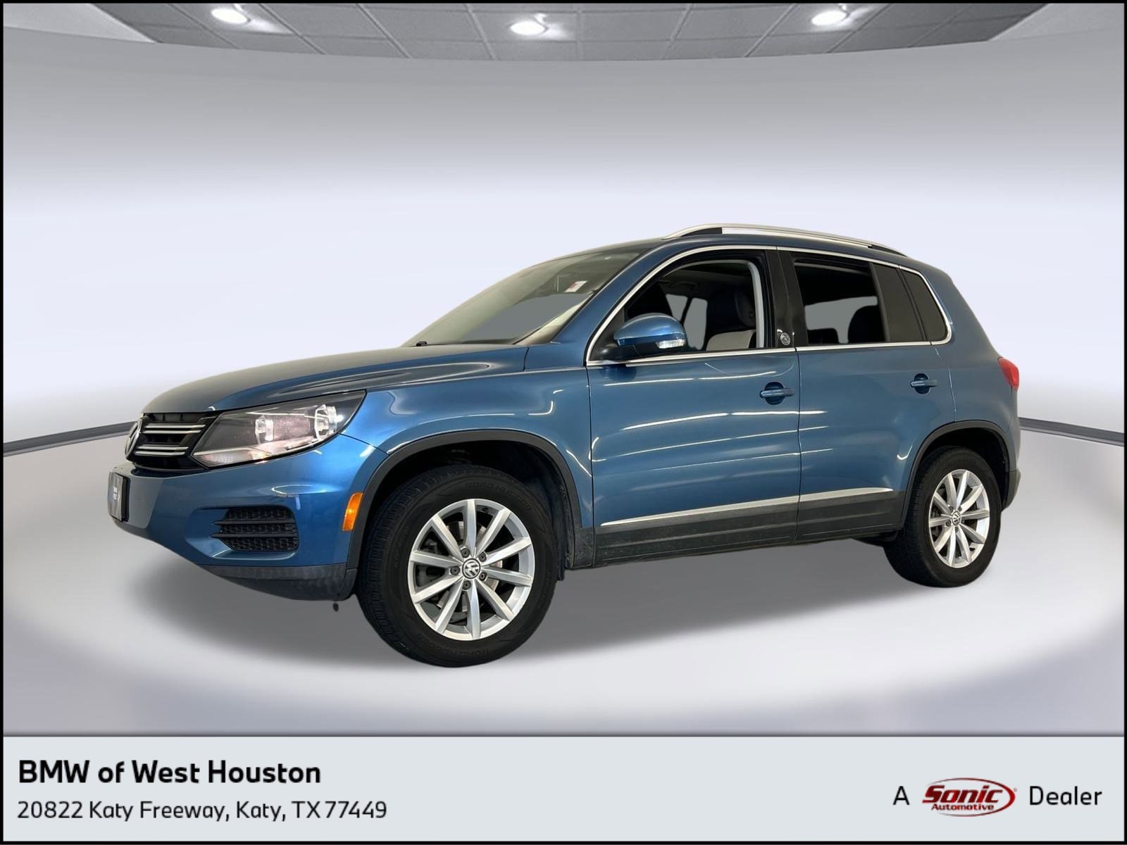 2017 Volkswagen Tiguan Wolfsburg Edition's photo