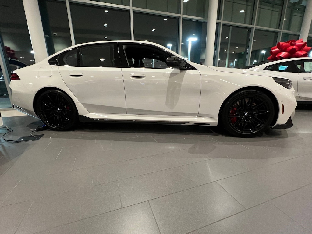 New 2026 BMW M5 Sedan