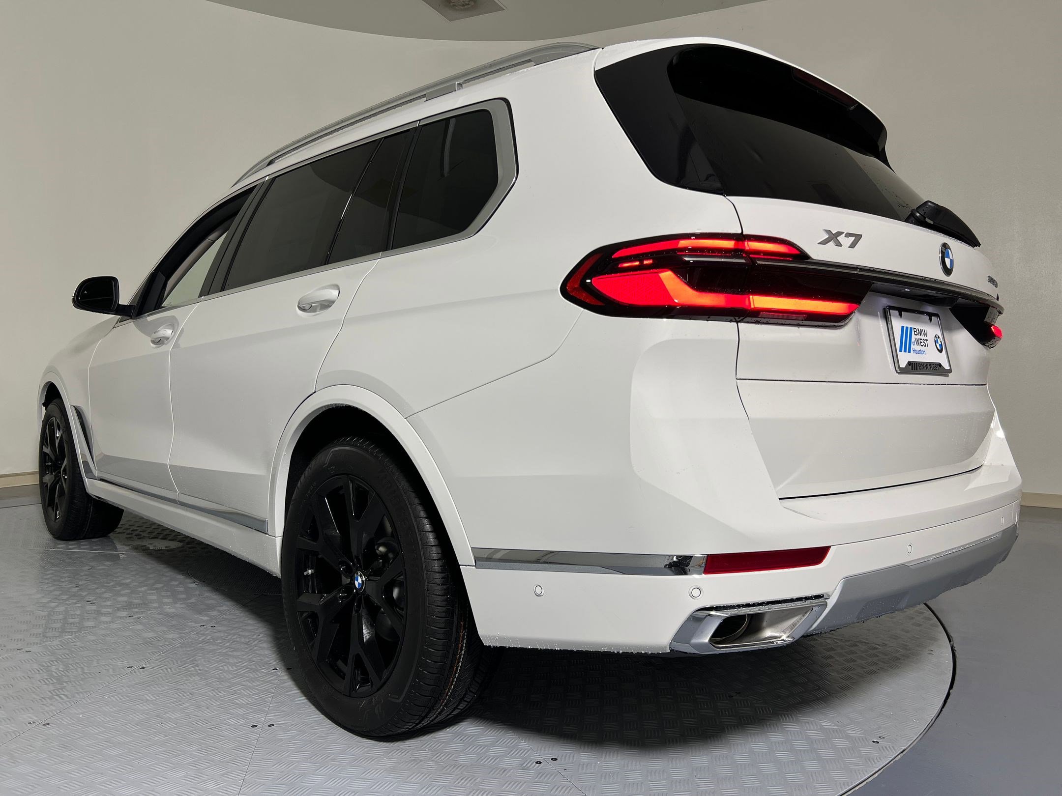 2026 Bmw X7 xDrive40i photo 2