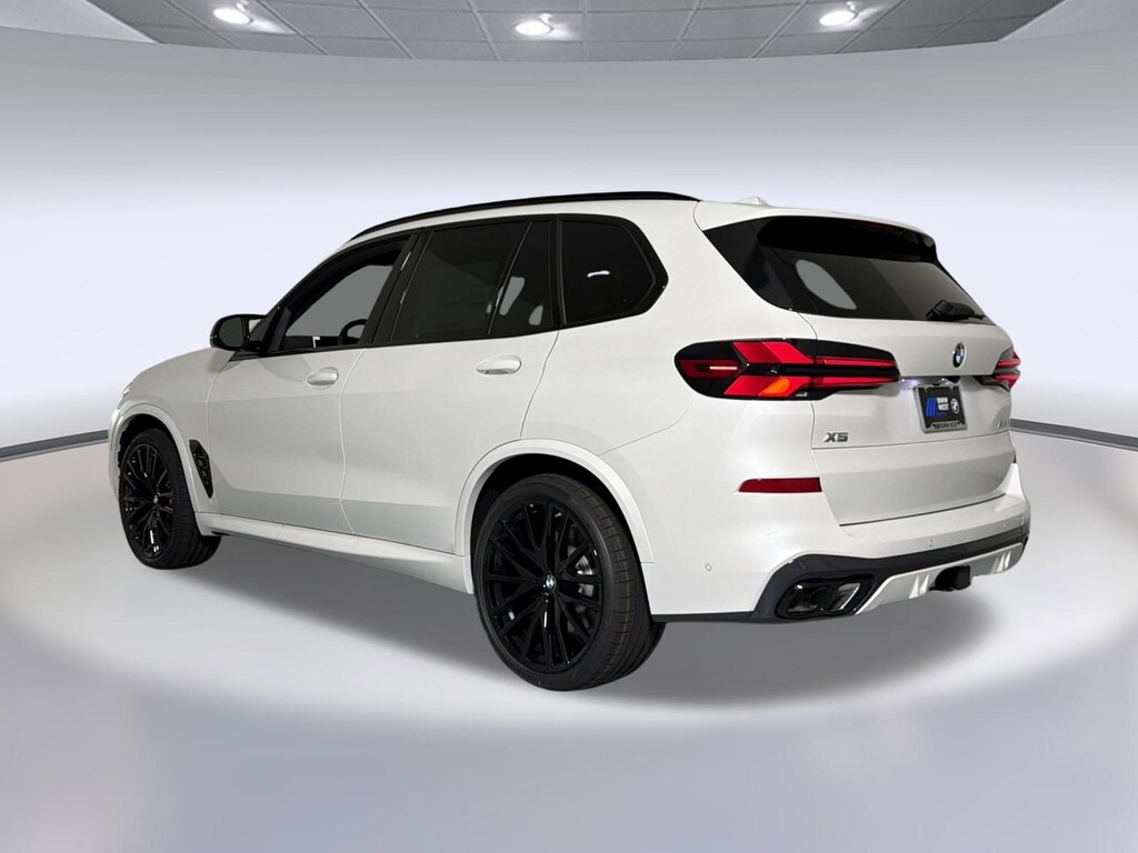 New 2026 BMW X5 M60i SUV