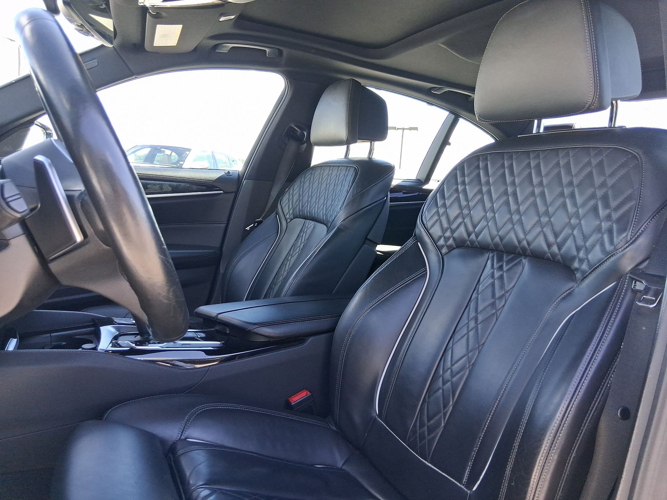 2019 Bmw M550i xDrive photo 2