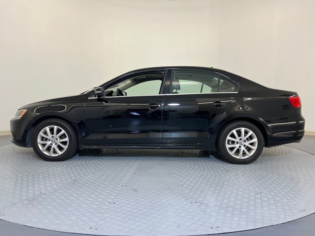Used 2014 Volkswagen Jetta 1.8T SE w/PZEV Sedan