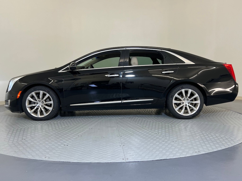 Used 2016 CADILLAC XTS Luxury Collection Sedan
