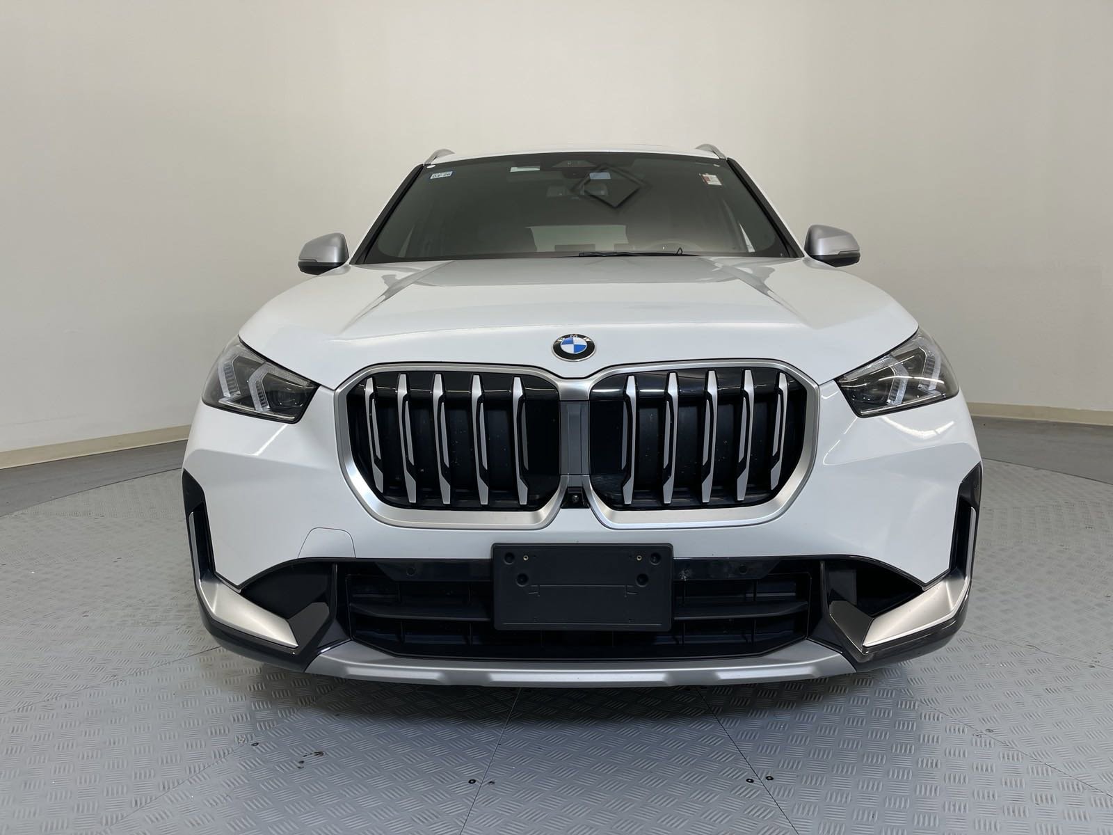 Used 2024 BMW X1 28i with VIN WBX73EF09R5Y41490 for sale in Katy, TX